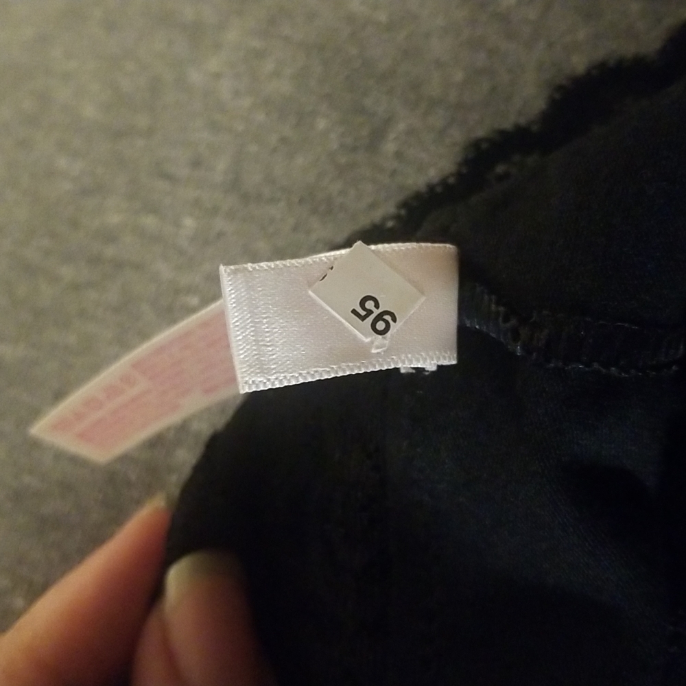 Pink panties - Picture 3 of 5